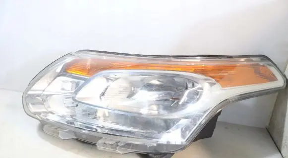 Citroen C3 Picasso Headlight/headlamp