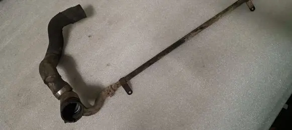 Audi A8 S8 D3 4E Engine coolant pipe/hose 3B0122291K