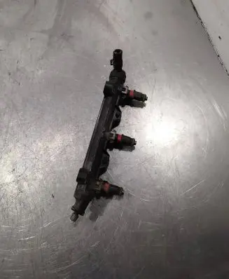 Volkswagen Polo V 6R Fuel injection system set 03E133320A 03e806031