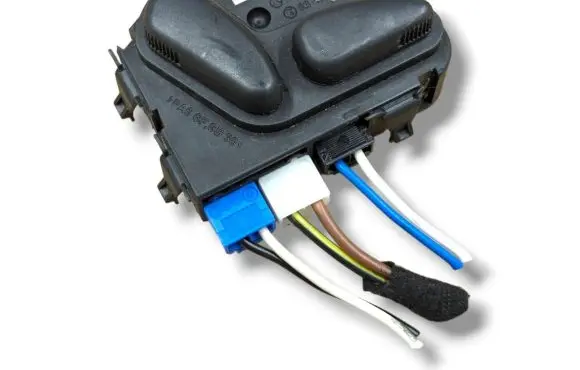 Mercedes-Benz E W211 Seat control switch 03463810 2108213751