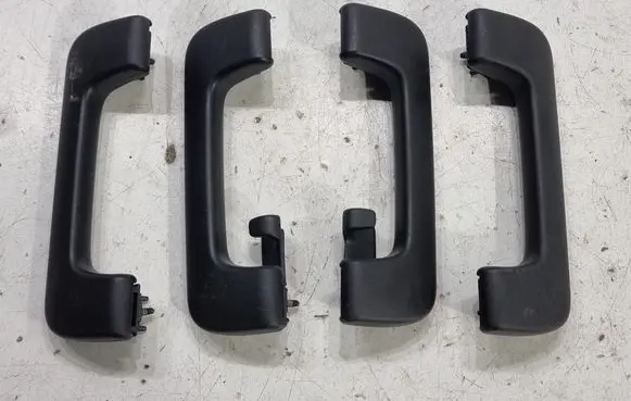 Audi A6 S6 C6 4F A set of handles for the ceiling 8P0857607N 8P0857607M