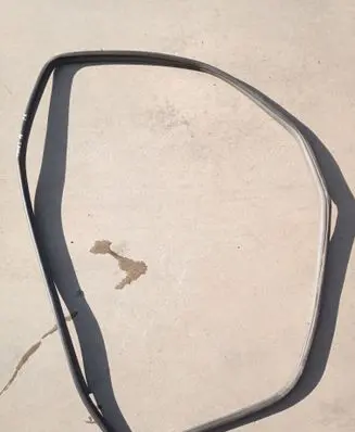 Toyota Prius (XW30) Front door rubber seal