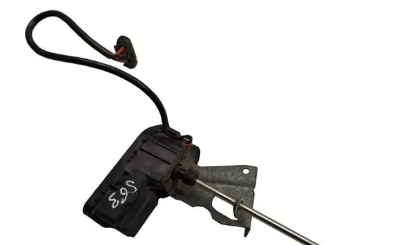 Volvo 460 Wiper motor 0390206937