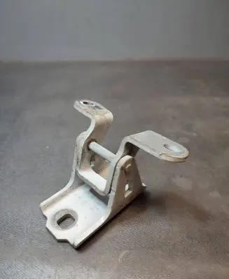 Skoda Superb B8 (3V) Rear door lower hinge A046574