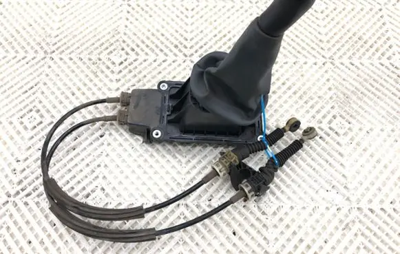 Dacia Duster II Gear shift rod 8200760429