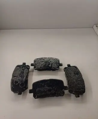Toyota Avensis T220 Brake pads (front) LP1711