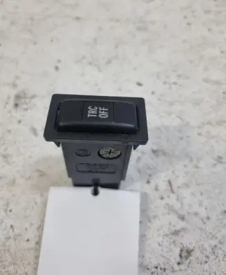 Traction control (ASR) switch