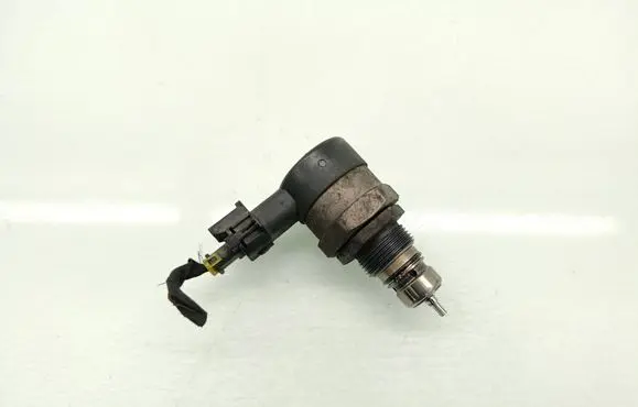 Hyundai Santa Fe Fuel pressure regulator 0281002507
