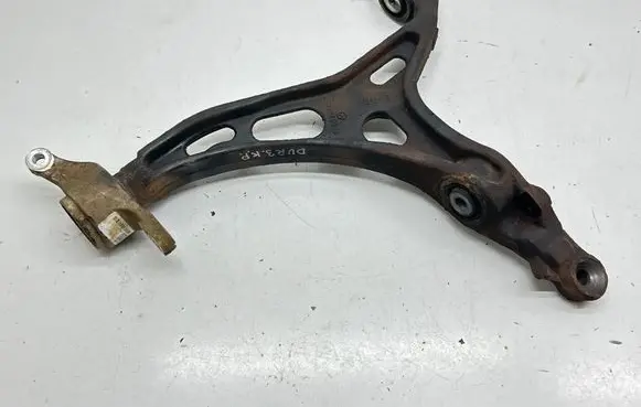 Dodge Durango III Front lower control arm/wishbone 68022605AD