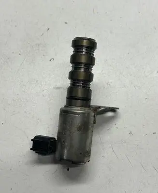 Dodge RAM Camshaft vanos timing valve 53022338AB 1311210222