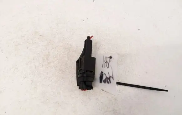Nissan Primera Brake pedal sensor switch