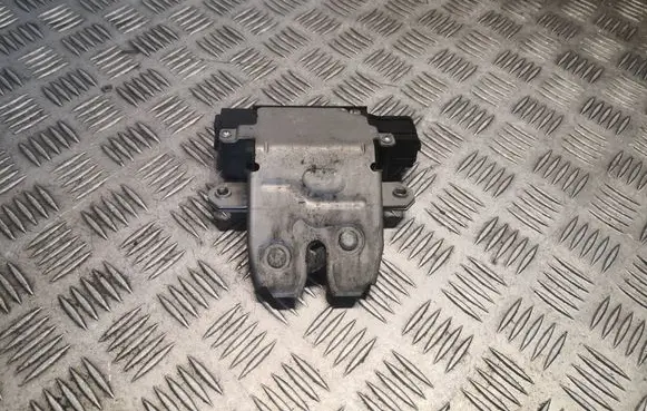 Tailgate/trunk/boot lock/catch/latch