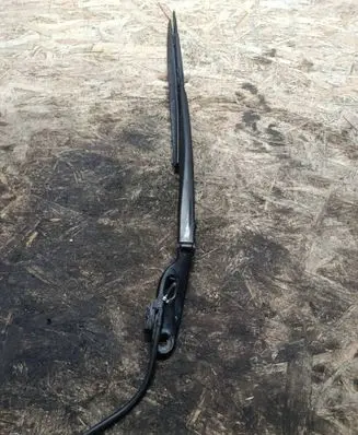BMW 7 E65 E66 Windshield/front glass wiper blade 7113205