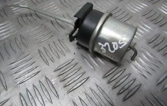 Valve vacuum