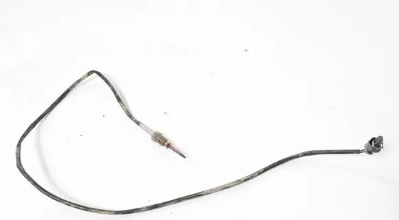 BMW 2 F22 F23 Oil temperature sensor 022656003172 8514308