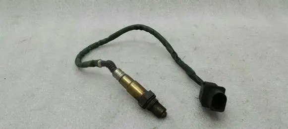 Mercedes-Benz E C207 W207 Lambda probe sensor A0035427018