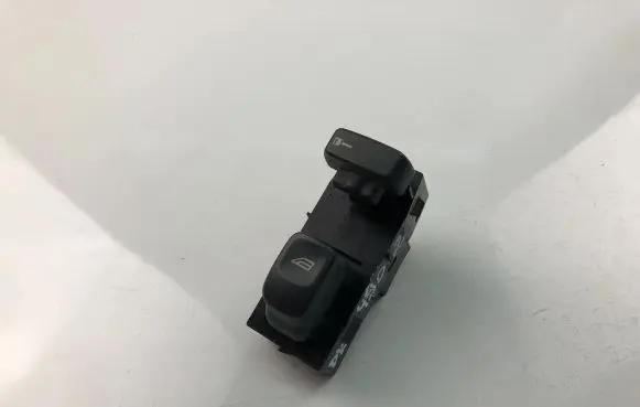 Volvo S40, V40 Electric window control switch 30889755
