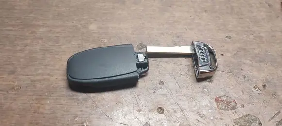 Audi A5 Sportback 8TA Ignition key/card 8T0959754C