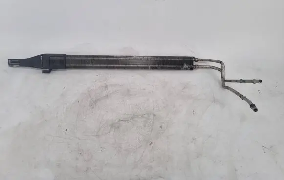 Mercedes-Benz Vito Viano W639 Power steering radiator A6394663524 H9727