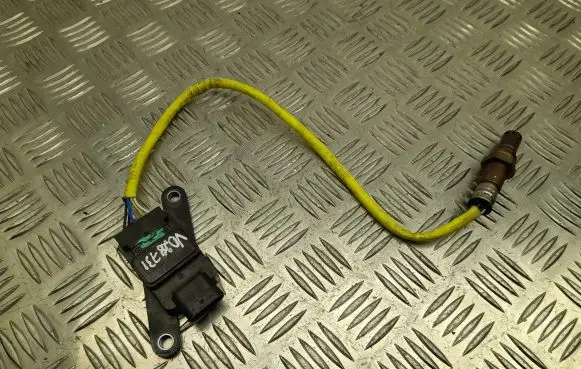 Mercedes-Benz Sprinter W907 W910 Lambda probe sensor A0009059813