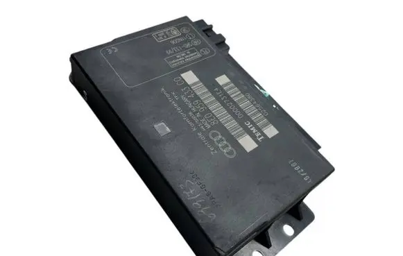 Audi A4 S4 B7 8E 8H Comfort/convenience module 8E0959433CQ 02564380 00002731E4