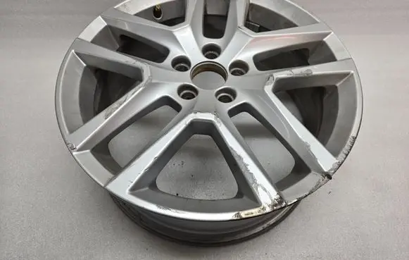 Volvo XC60 R18 alloy rim 31445568