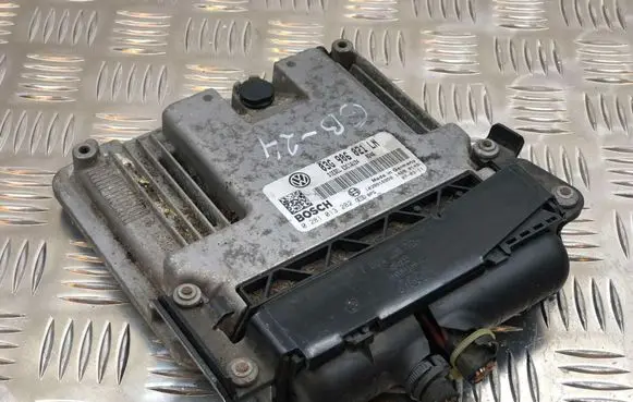 Seat Altea Engine control unit/module ECU 03G906021LN 0281013282