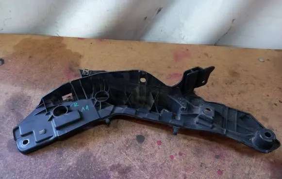 Fiat Ducato Headlight/headlamp mounting bracket 1375163080