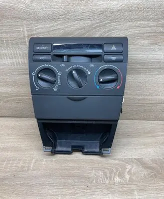 Toyota Corolla E120 E130 Climate control unit 5541102160 8433202080A