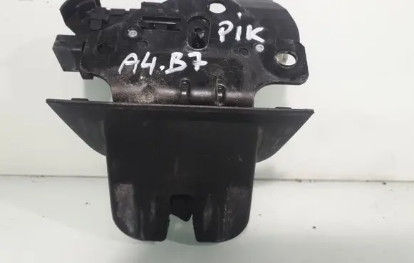 Audi A4 S4 B7 8E 8H Tailgate/trunk/boot lock/catch/latch 8P4827505B