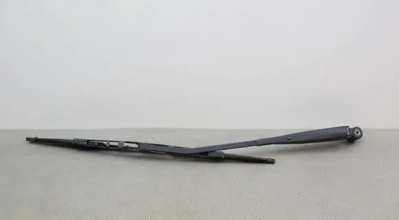 Toyota Prius (XW30) Rear wiper blade 