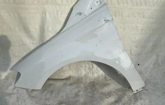 Mercedes-Benz B W246 W242 Fender A246
