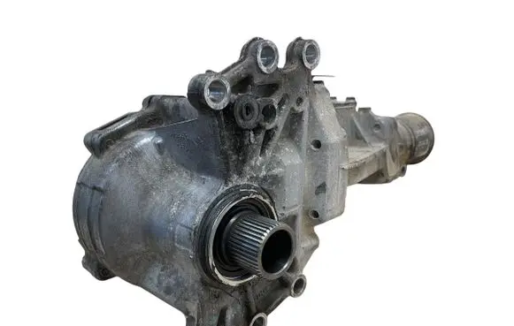 Gearbox transfer box case