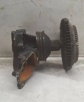BMW 3 E46 Water pump 229571 11522249216 2249216