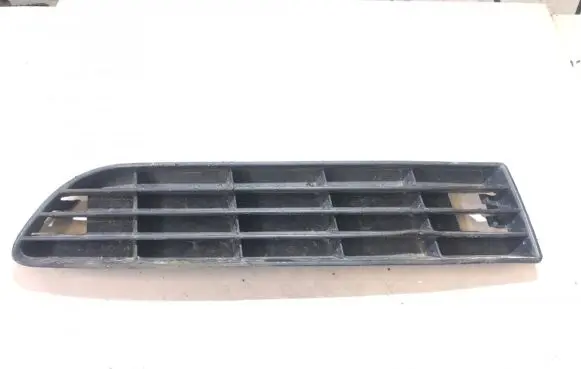 Audi A6 S6 C4 4A Front bumper lower grill 4a0807345j