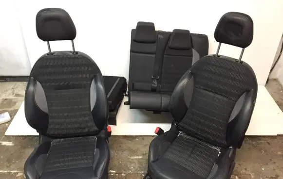 Peugeot 2008 I Seat set 