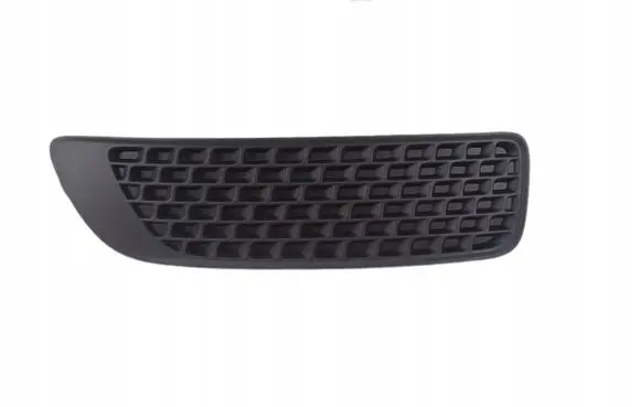 Volvo V70 Front bumper lower grill 30678634