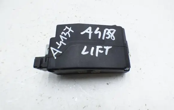 Audi A4 S4 B8 8K Steering wheel lock 8K0905852E 0046 1250202218
