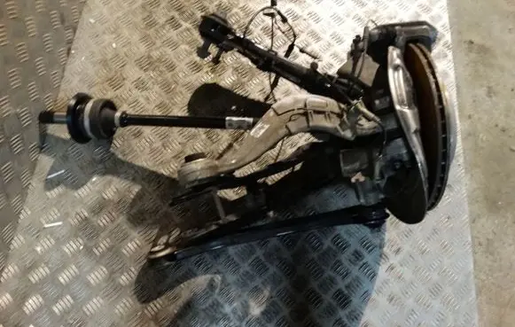 BMW 5 G30 G31 Rear wheel hub