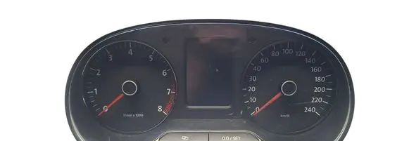 Volkswagen Polo V 6R Speedometer (instrument cluster) 6R0920860A