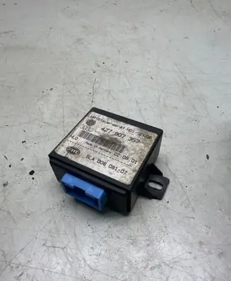 Volkswagen PASSAT B6 Light module LCM 4Z7907357 5LA00808107