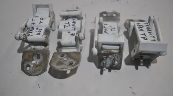 Ford Transit Loading door hinge set 