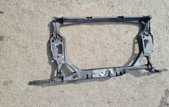 Audi A5 8T 8F Radiator support slam panel 8K0805594J 2001801