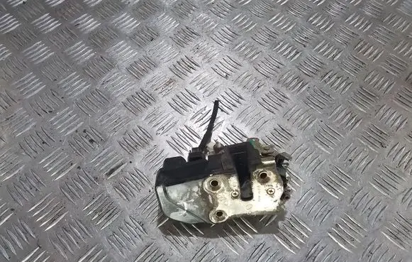 Chrysler 300M Front door lock