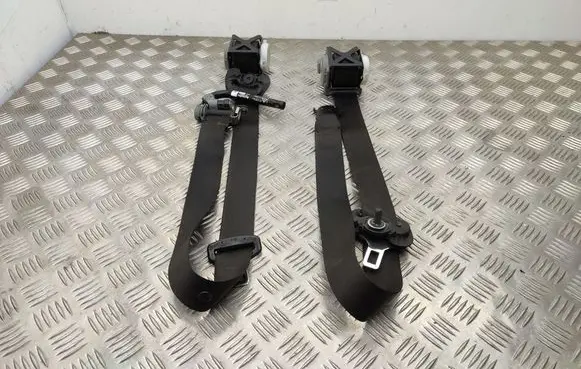 BMW X6 E71 Front seatbelt 305537599001AE 305537599001 305537899001AE