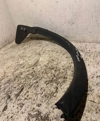 Volvo XC40 Rear fender molding trim 31448328