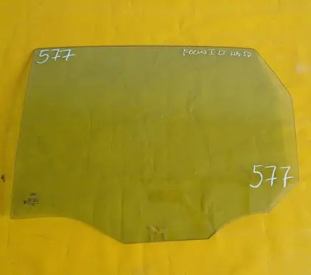 Ford Focus Rear door window glass