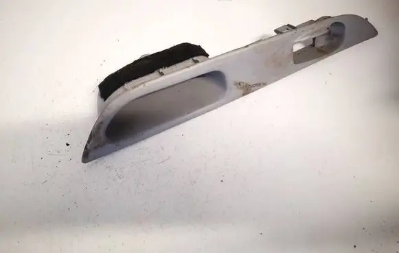 Nissan Almera Tino Front door window switch trim 82960bu700