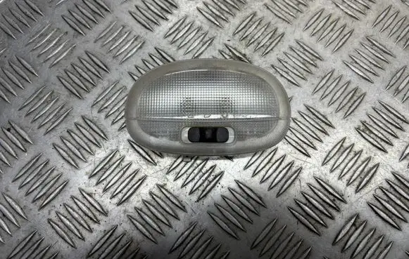 Ford Focus Front seat light XS4113776BA 150554 C95YA