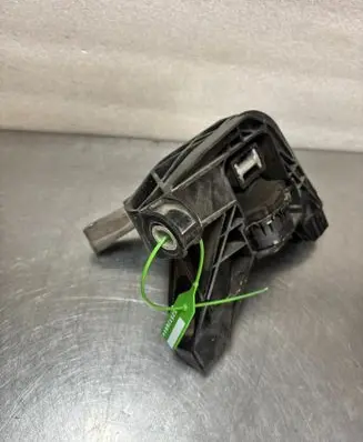 Citroen C5 Aircross Engine mount vacuum valve 